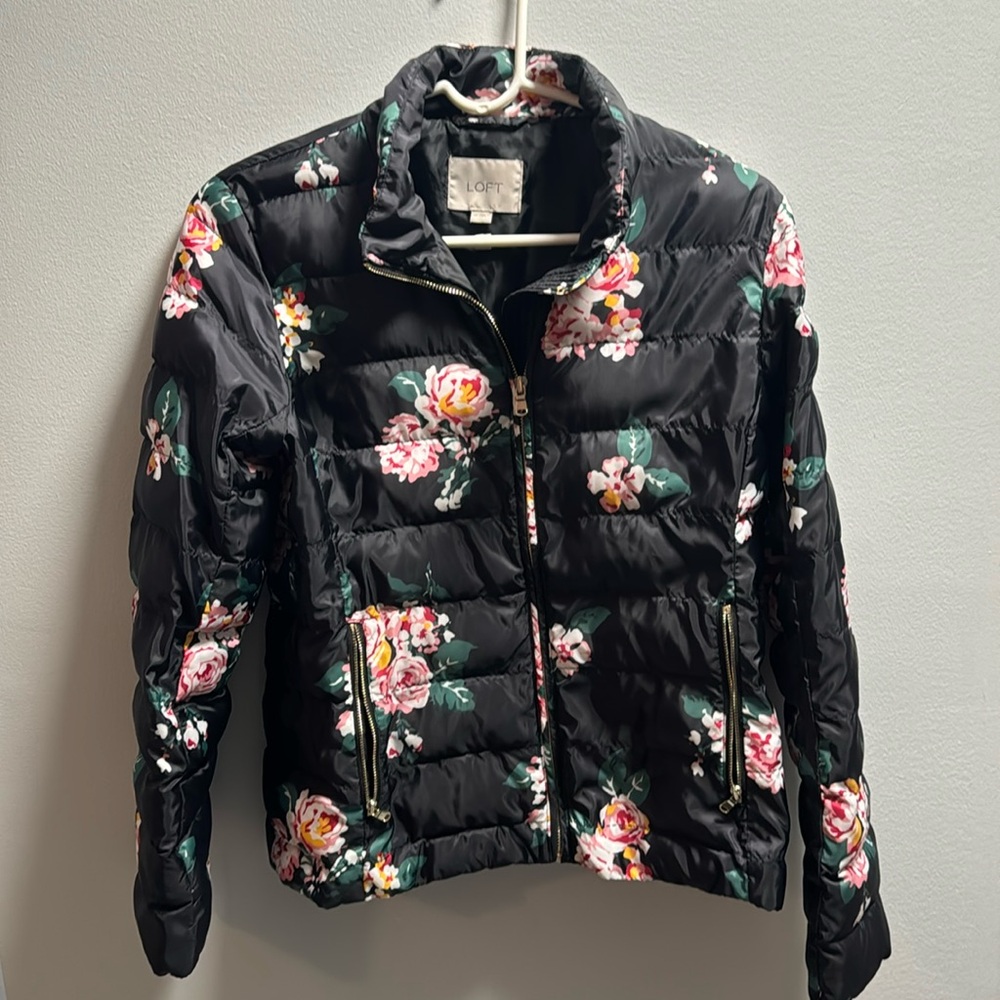 Loft women’s black floral coat